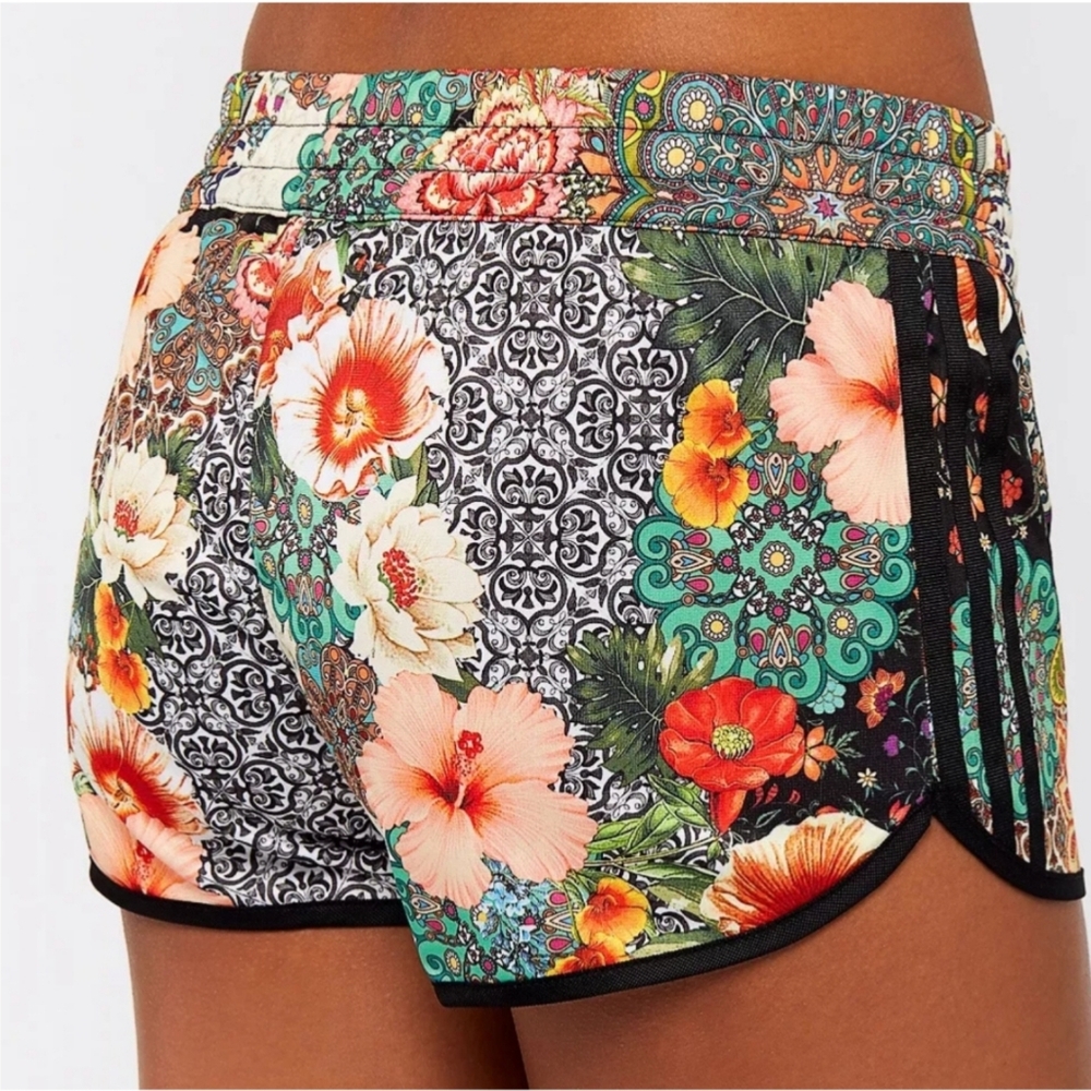 Adidas Originals X Farm Rio Jardim Agharta Shorts Size Small - Picture 3 of 8